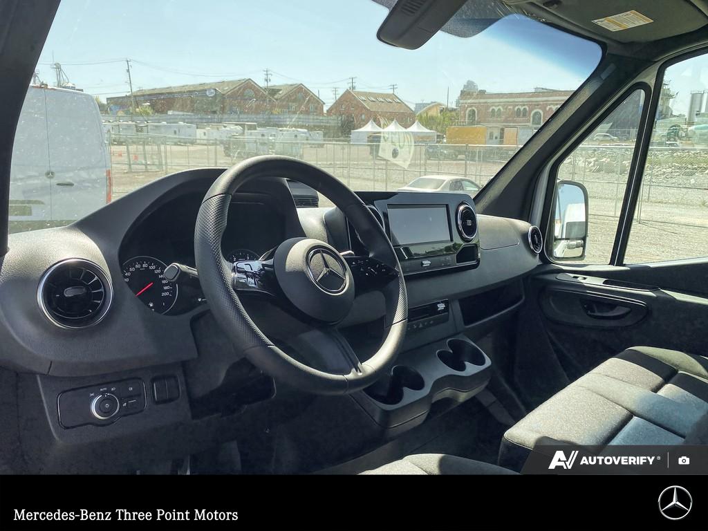 2026 Mercedes-Benz Sprinter 2500 Standard Roof - photo 10