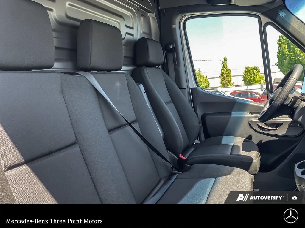 2026 Mercedes-Benz Sprinter 2500 Standard Roof - photo 16
