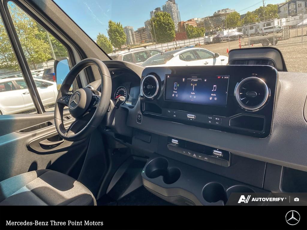 2026 Mercedes-Benz Sprinter 2500 Standard Roof - photo 17