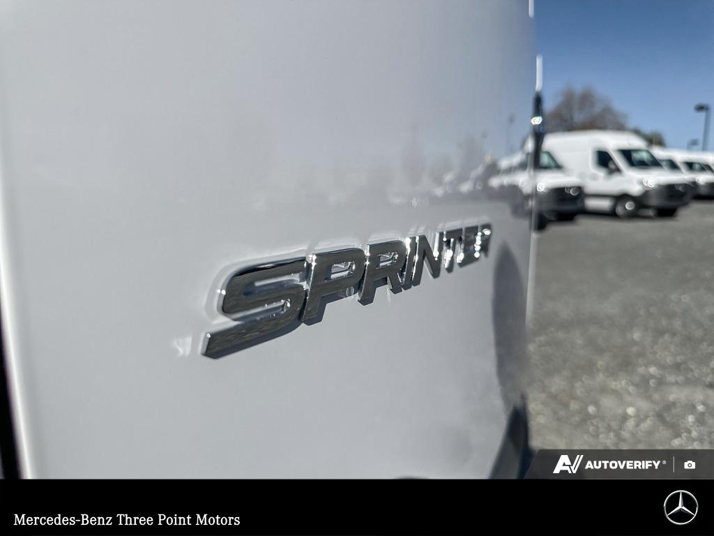 2026 Mercedes-Benz Sprinter 2500 High Roof I4 - photo 11