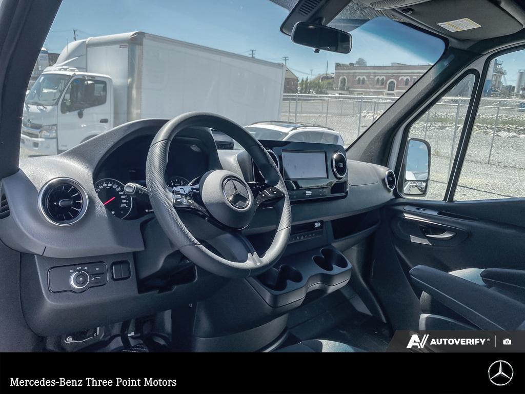 2026 Mercedes-Benz Sprinter 2500 Standard Roof - photo 10