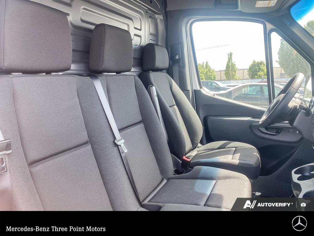 2026 Mercedes-Benz Sprinter 2500 Standard Roof - photo 16