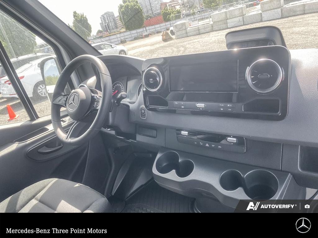 2026 Mercedes-Benz Sprinter 2500 Standard Roof - photo 17