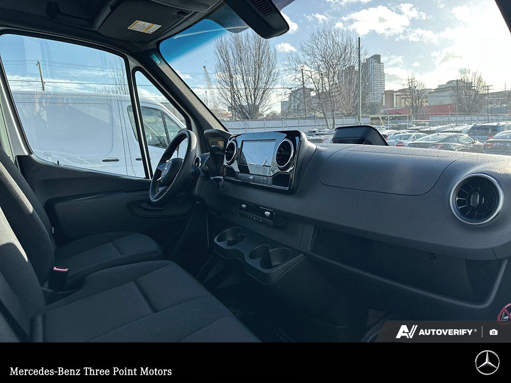 2026 Mercedes-Benz Sprinter 2500 Standard Roof - photo 19