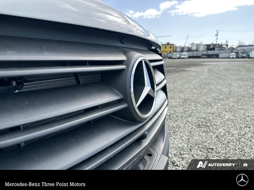 2026 Mercedes-Benz Sprinter 2500 High Roof I4 - photo 7