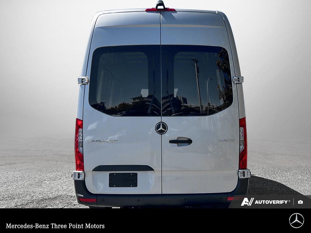 2024 Mercedes-Benz Sprinter 2500 High Roof I4 - photo 5