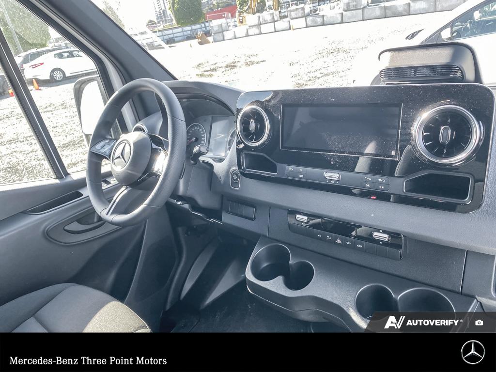 2026 Mercedes-Benz Sprinter 2500 Standard Roof - photo 17