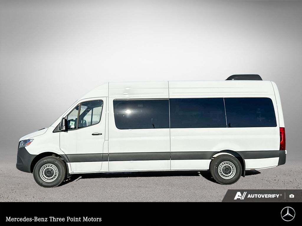 2025 Mercedes-Benz Sprinter 2500 High Roof I4 - photo 3