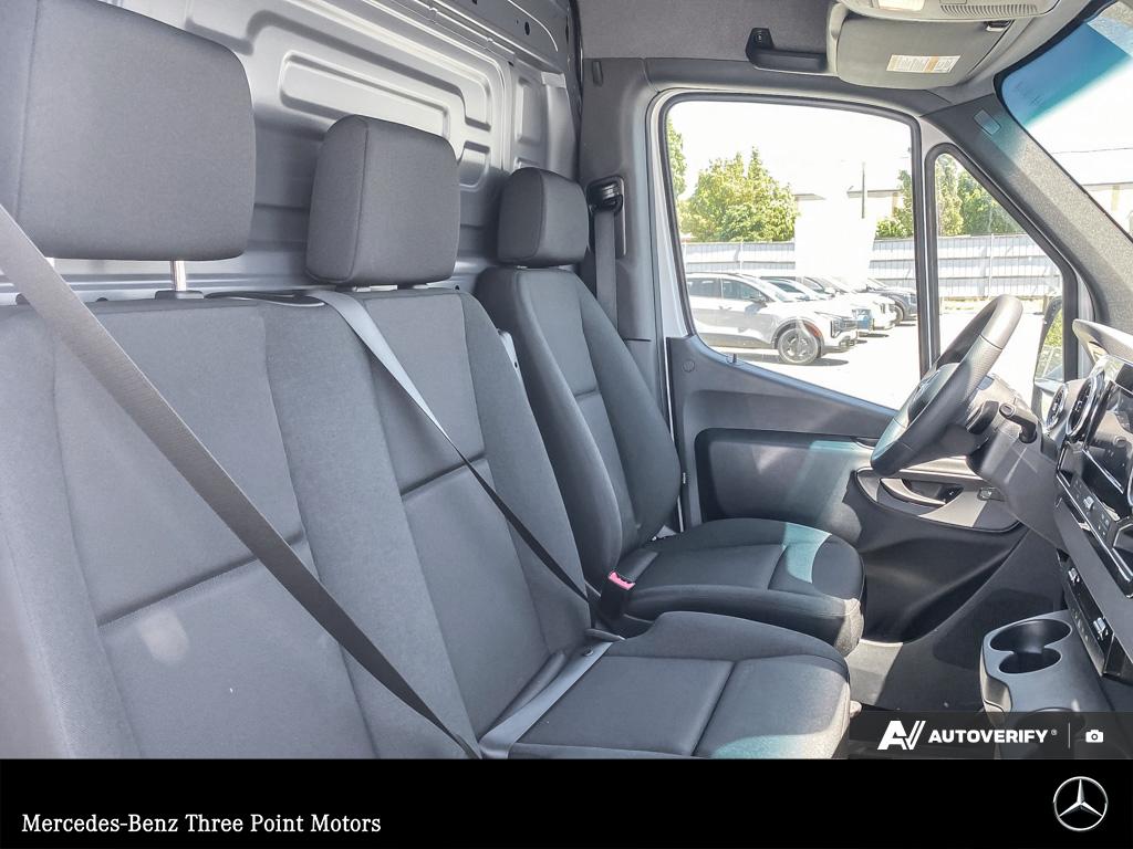 2026 Mercedes-Benz Sprinter 2500 Standard Roof - photo 16