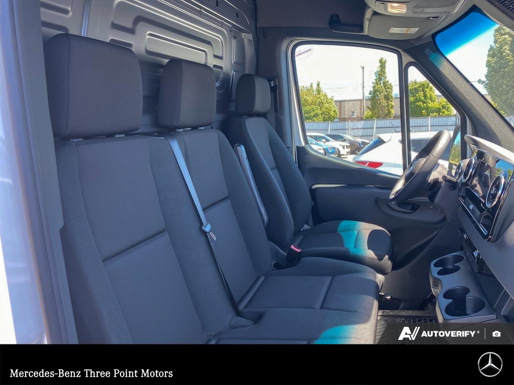 2026 Mercedes-Benz Sprinter 2500 Standard Roof - photo 16