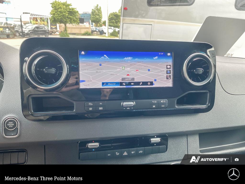 2024 Mercedes-Benz Sprinter 2500 High Roof I4 - photo 12