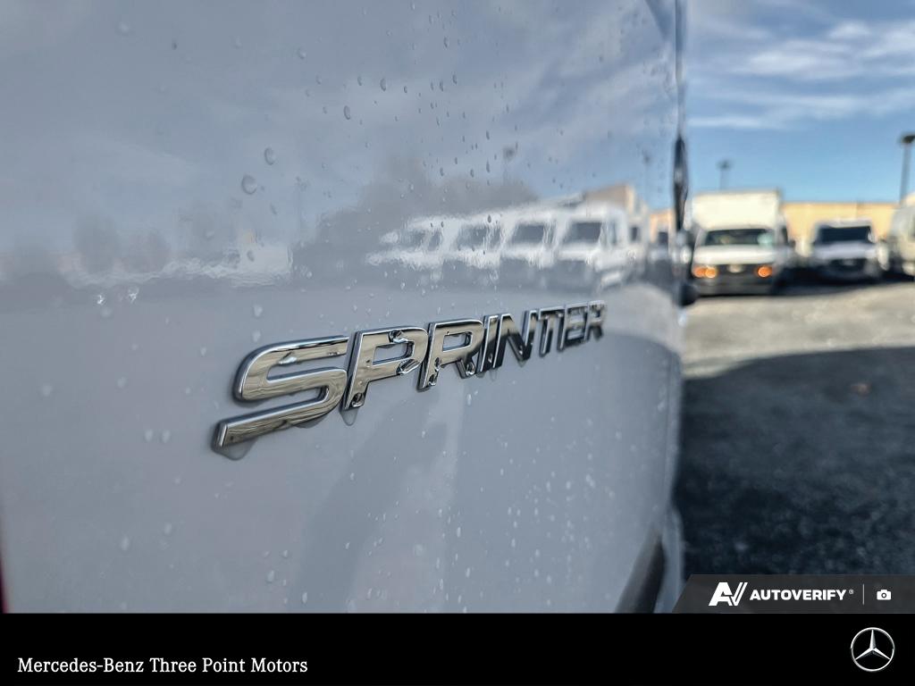 2025 Mercedes-Benz Sprinter 2500 High Roof I4 - photo 9