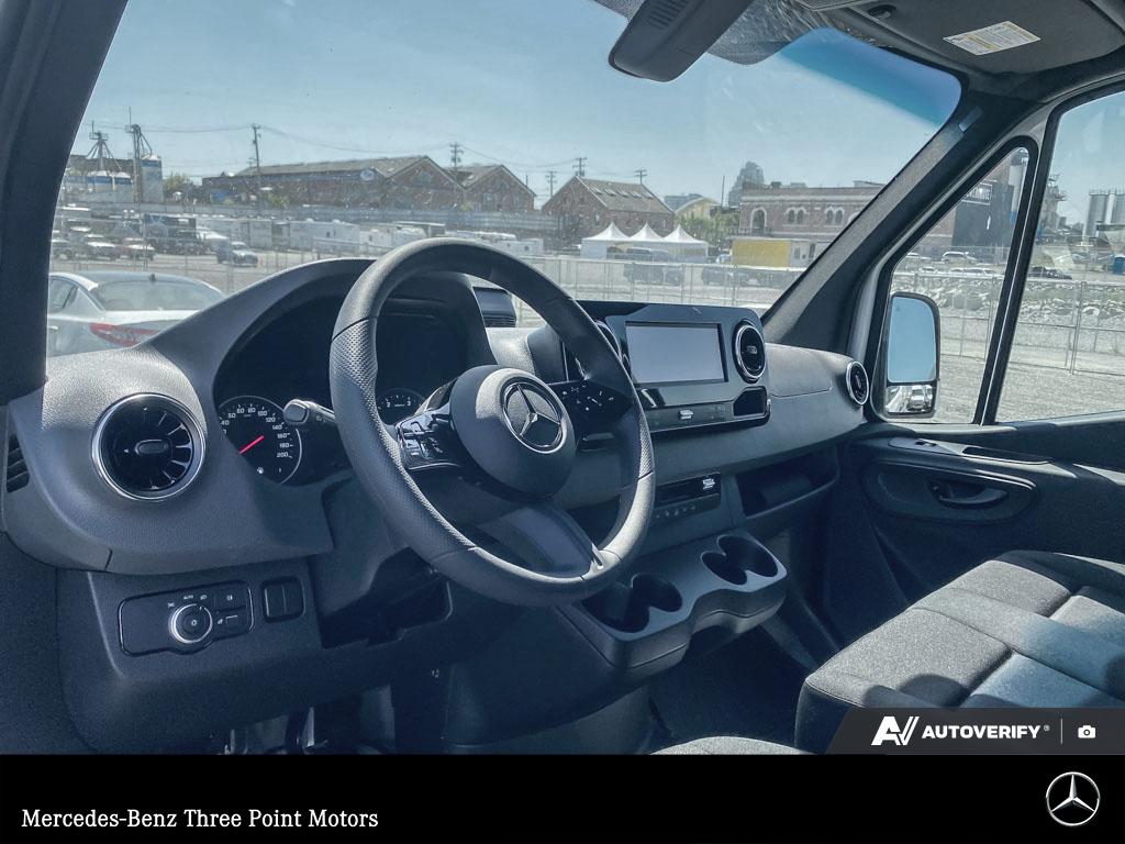 2026 Mercedes-Benz Sprinter 2500 Standard Roof - photo 10