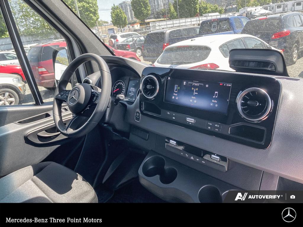 2026 Mercedes-Benz Sprinter 2500 Standard Roof - photo 17