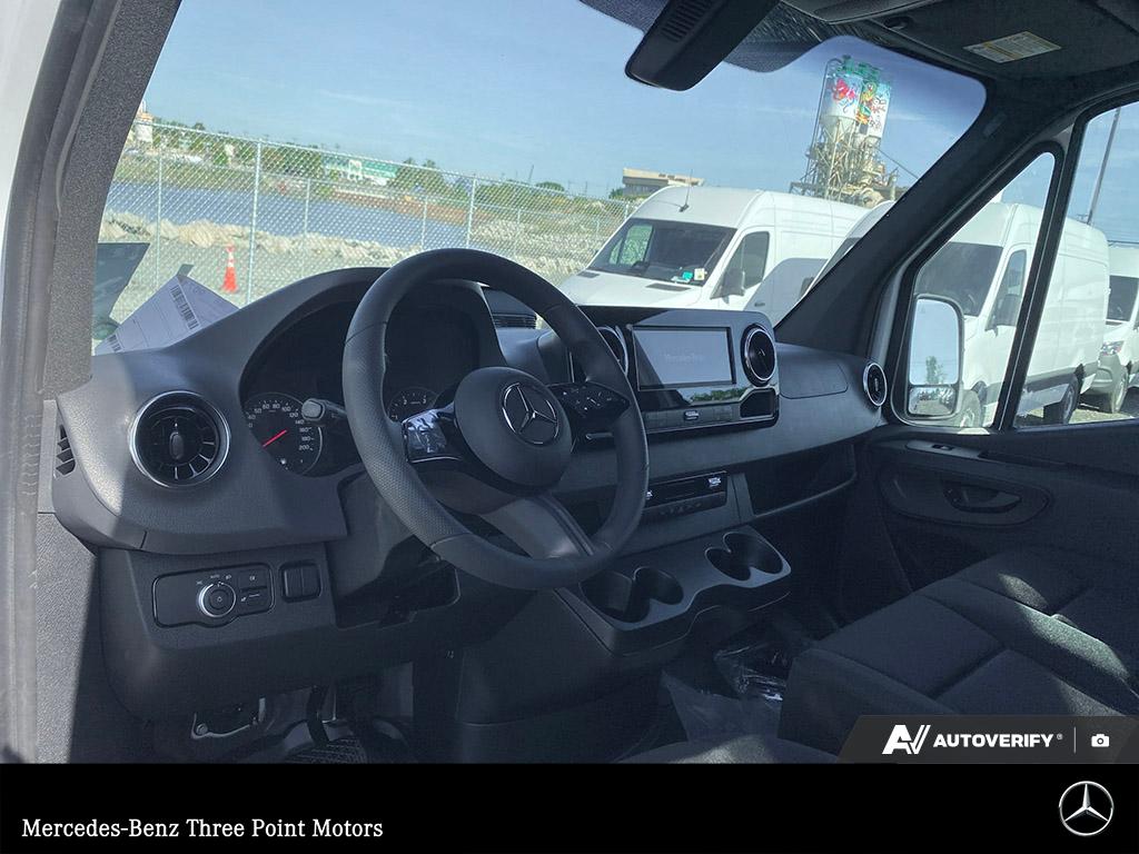 2026 Mercedes-Benz Sprinter 2500 Standard Roof - photo 10