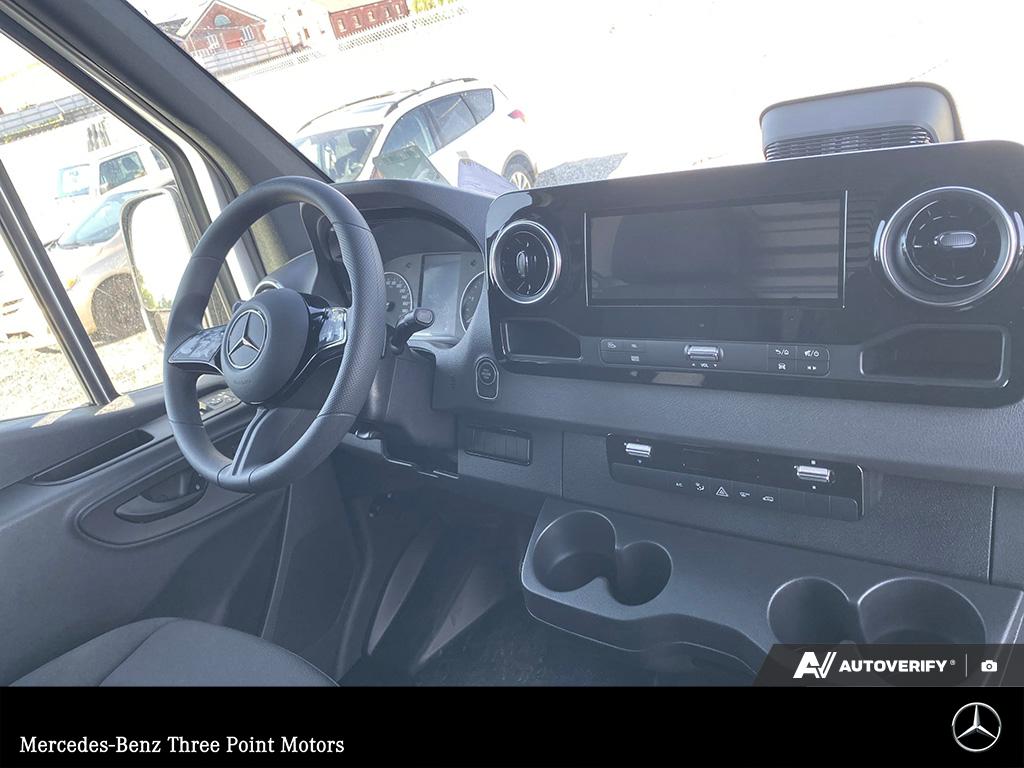 2026 Mercedes-Benz Sprinter 2500 Standard Roof - photo 17