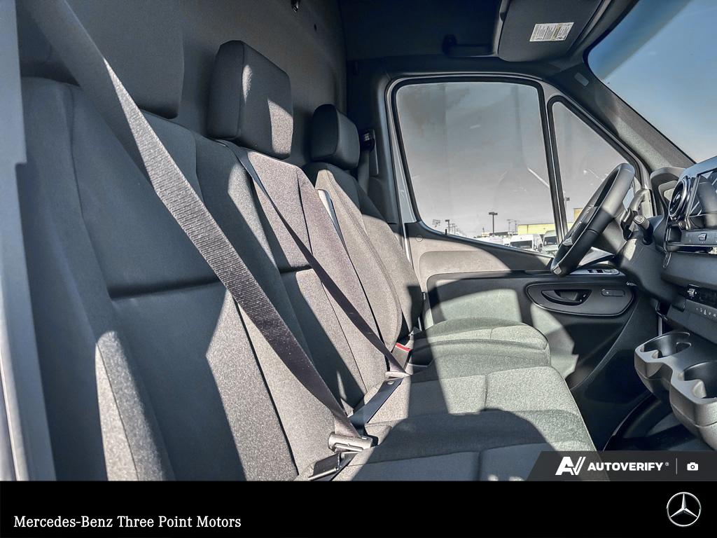 2025 Mercedes-Benz Sprinter 2500 Standard Roof - photo 17