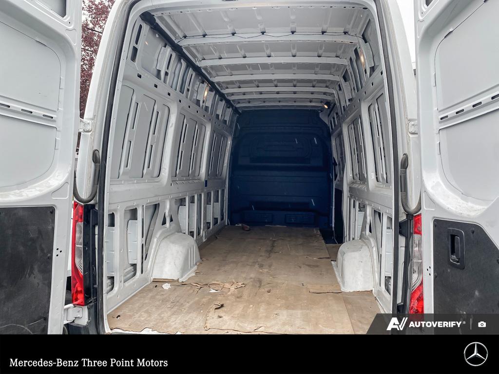 2024 Mercedes-Benz Sprinter 2500 High Roof I4 - photo 7