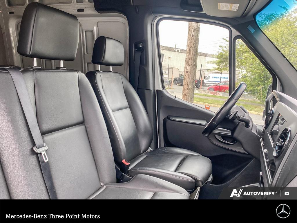 2022 Mercedes-Benz Sprinter One Local - photo 13