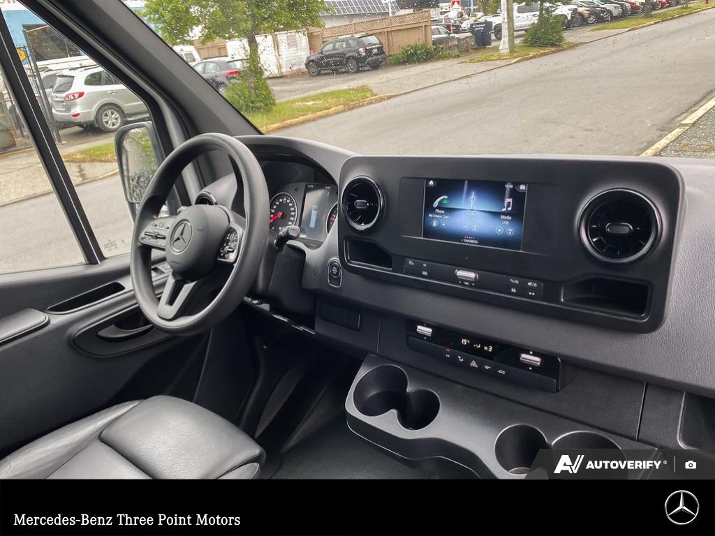 2024 Mercedes-Benz Sprinter 2500 High Roof I4 - photo 14