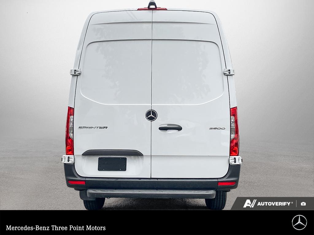 2024 Mercedes-Benz Sprinter 2500 High Roof I4 - photo 4