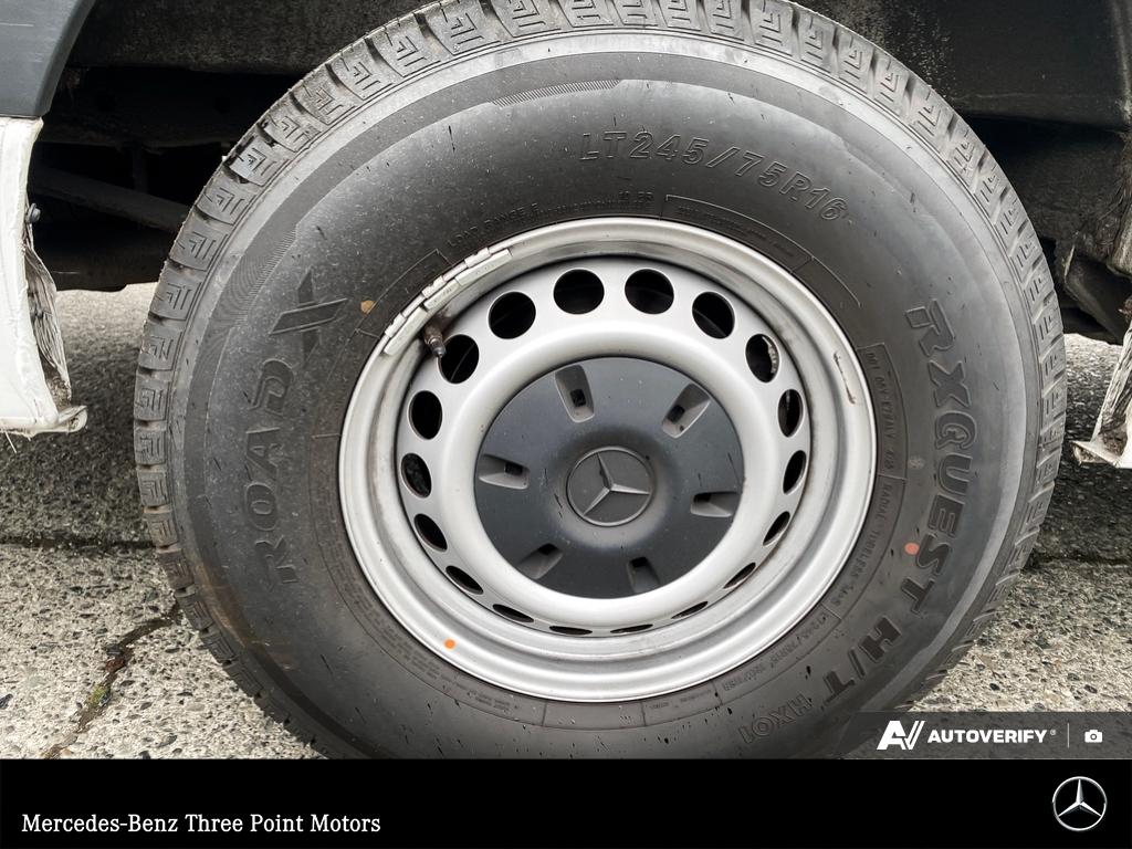 2024 Mercedes-Benz Sprinter 2500 High Roof I4 - photo 5